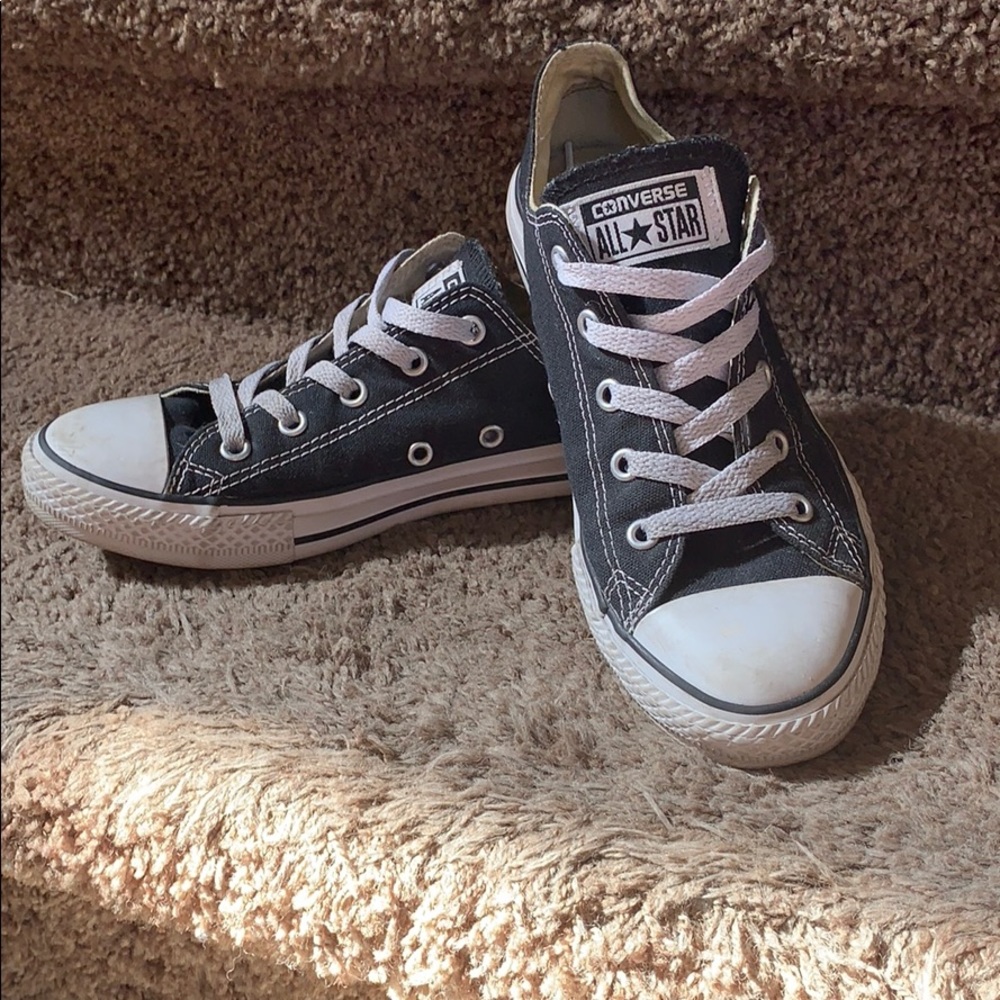 Black and white converse